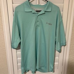 Columbia size L shirt